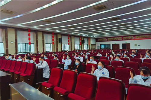 举手表决.jpg 举手表决.jpg