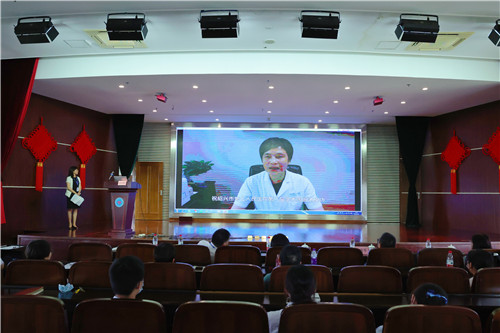 李涛.jpg 李涛.jpg