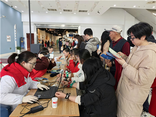 科技馆 (2).jpg 科技馆 (2).jpg